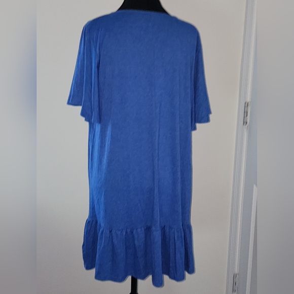 Simple Blue Ruffle Hem Dress - Picture 2 of 3